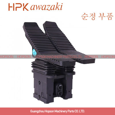 Katup Pedal Kaki Hidrolik, Suku Cadang Excavator Hyundai R200-5 R210-5
